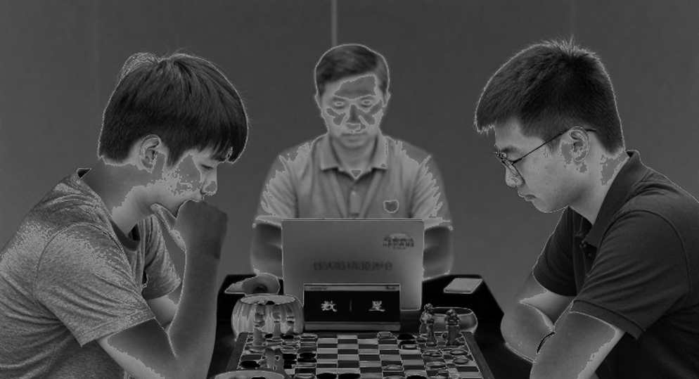 Valeri Lilov và bộ video chiến thuật: Lời giải cho người cầm quân đen trước 1.d4 d5